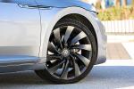 Volkswagen Arteon 4Motion R-Line 2017 года (JP)